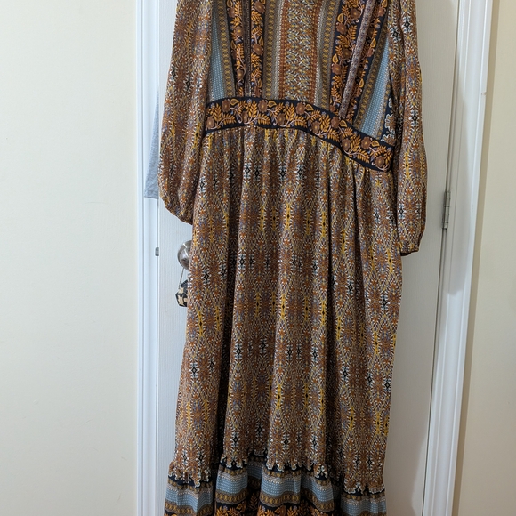cleo Dresses & Skirts - Cleo Long Sleeve Maxi Dress - Brown and Blue